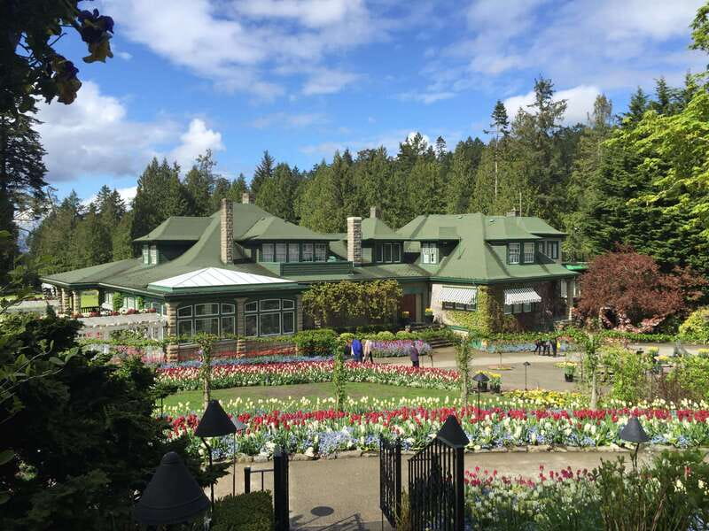 Victoria, BC: City Tour and Butchart Gardens Combo Tour - Government House and Victoria’s grander side