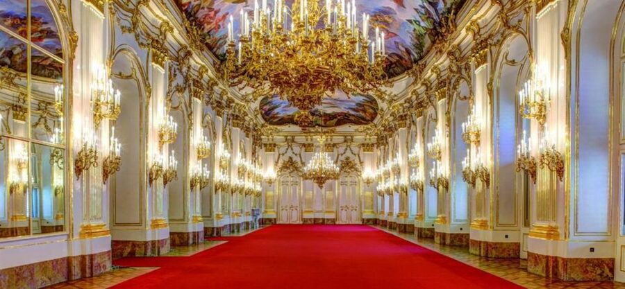 Vienna: Schönbrunn Palace & Garden Skip-the-Line Guided Tour - Why Schönbrunn works best with a guide