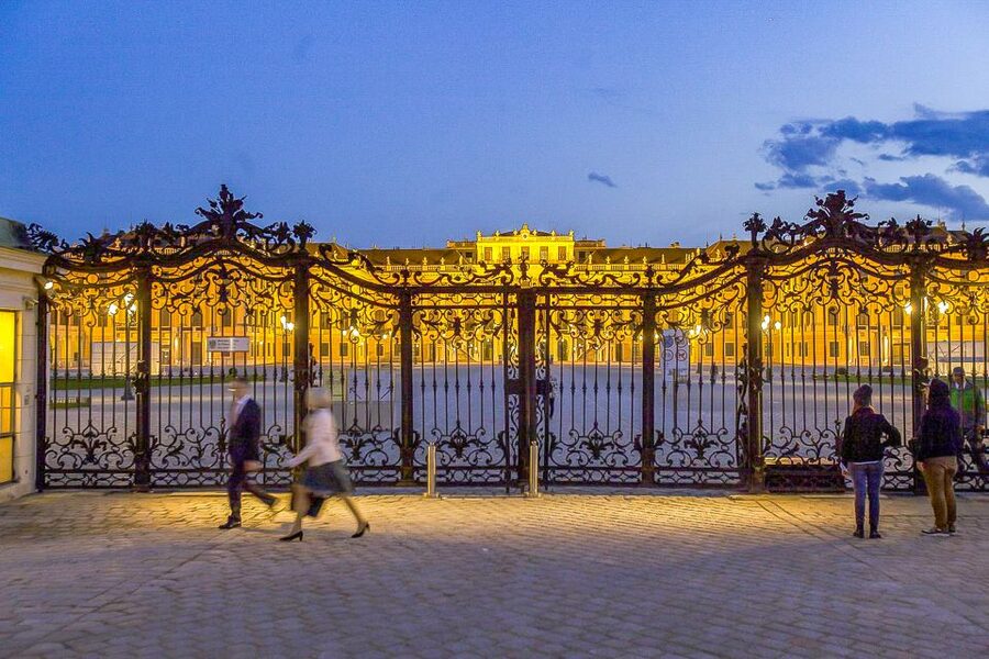 Vienna: Schönbrunn Palace & Gardens Skip-the-Line Tour - Who should book this two-hour visit?