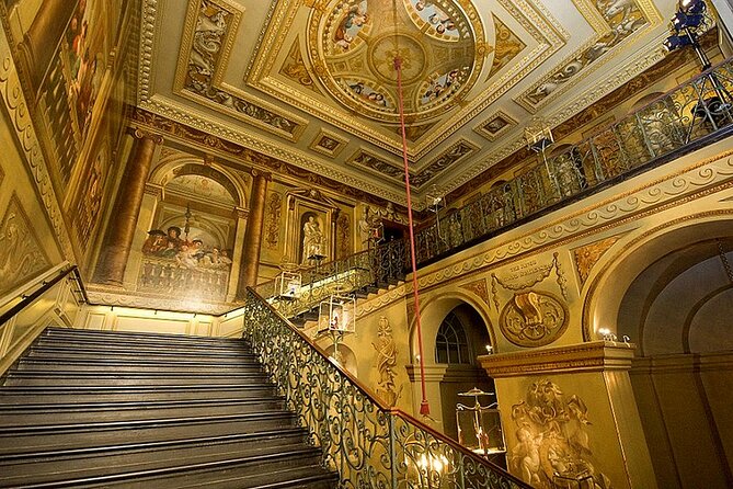 VIP Kensington Palace Gardens Tour & Royal Tea Crown Experience - Choosing the Kensington Palace upgrade