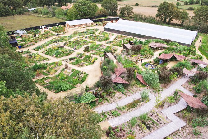 Visit of the Extraordinary Garden in La Roche sur Yon - Food, picnic areas, and the cost of a break