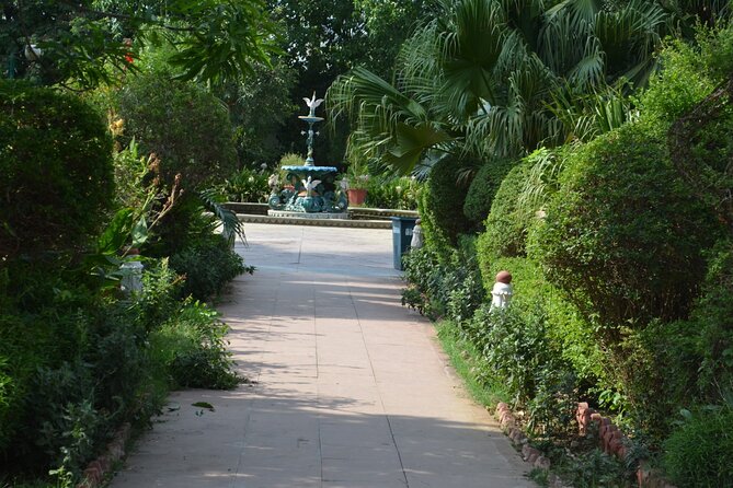Visit to Sahelion Ki Bari, Garden of the Maidens, Udaipur - Who should book this Udaipur garden visit?