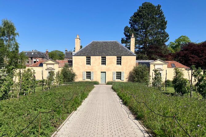 Walk Dean Village, New Town & Royal Botanics - Dean Village is the quiet finish