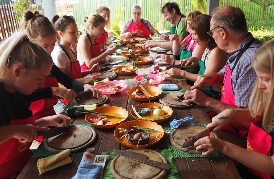 We Cook Thai Home Garden Cooking School - A market lesson before the first wok