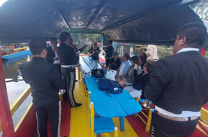 Xochimilco Floating Gardens and Coyoacan Private Tour - One hour among the floating gardens of Xochimilco
